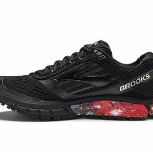 DISO Brooks Ghost 9 night sky Galaxy Collection